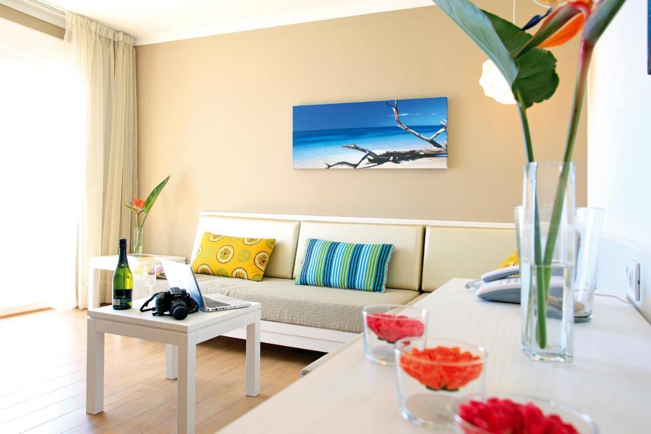 Apartamentos Bellamar 포엔샤 항구 외부 사진